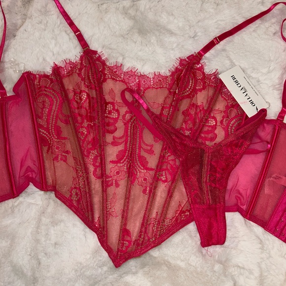 Oh La La Cheri Paris Hot Pink Lace Corset Bustier & Thong Set NWT - Picture 2 of 8